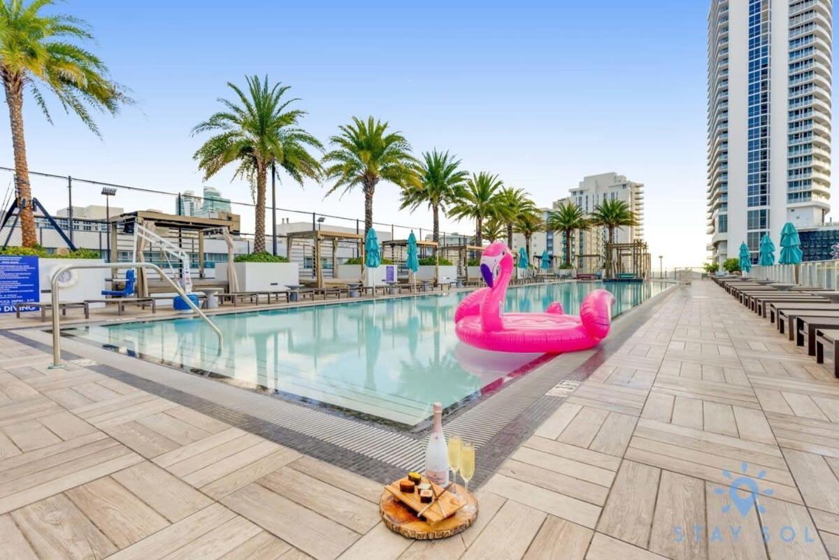 할리우드 Coastal Relaxation - Parking Included - Amazing Pools 아파트 외부 사진